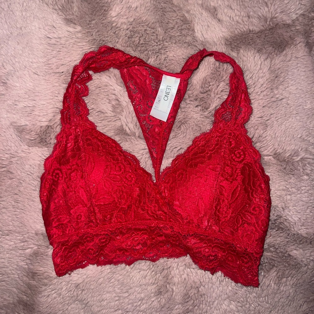 BRALETTE